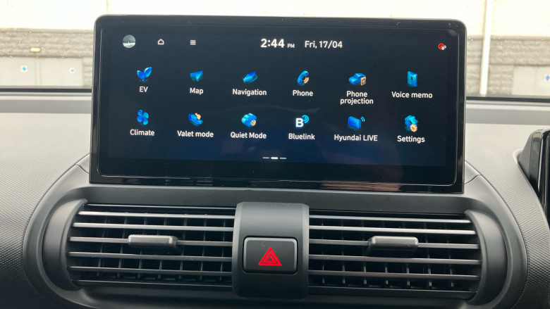 Hyundai INSTER 85kW 02 49kWh 5dr Auto Electric Hatchback